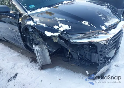 2022 Chevrolet Blazer Awd 2Lt from USA, damaged, VIN 3GNKBHR45NS130936